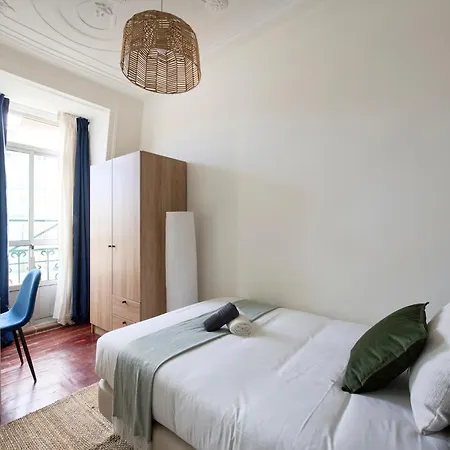 & Center Guest house Lisbon