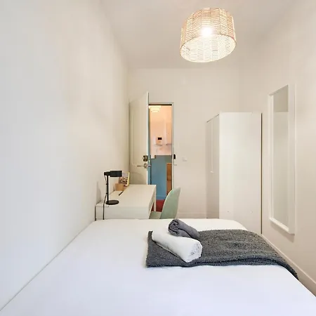 & Center Guest house Lisbon
